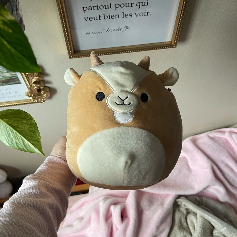 Squishmallows 8" Grant The Goat